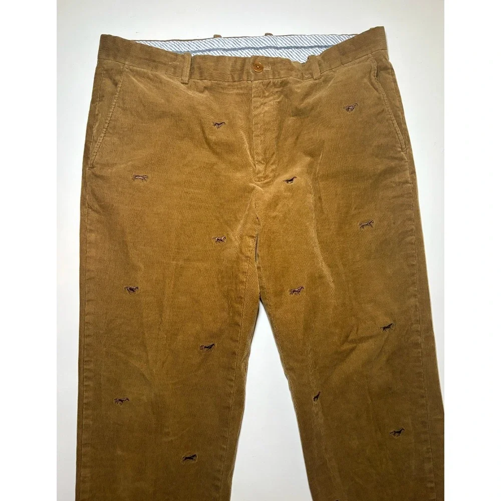 Brooks Brothers Horse Pattern Embroidered Corduroy Pants | Clark Fit | 38 X 32